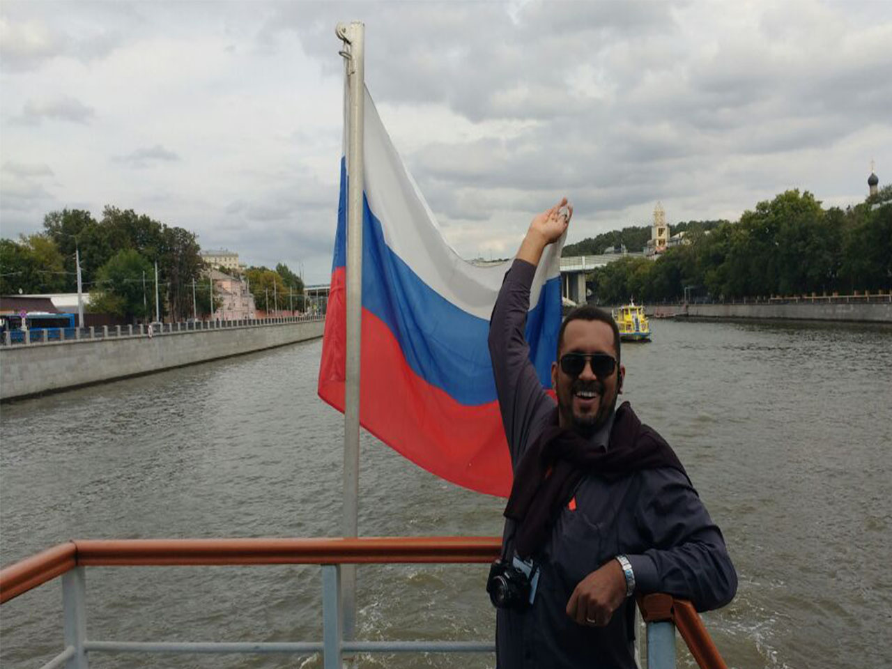 Peregrinos em Moscou: Pe Simeão - navegando no Rio Moscou