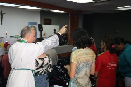 Retiro dos Dois Sagrados Corações - Brasília: Oração de Cura e Libertação - Pe Fernandes