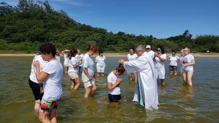 Encontro Anual da Comissão Organizadora em Florianópolis - SC, de 13 a 16/02/2020 : 15-02-2020 - renovação das promessas de batismo