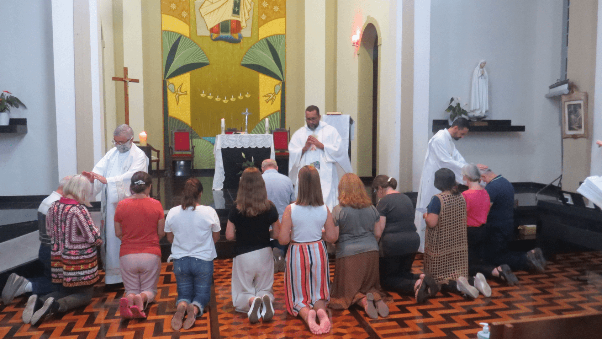 14 Retiro Nacional - Florianópolis - SC : Apresentação e imposição de mãos nos membros da nova Comissão Organizadora.