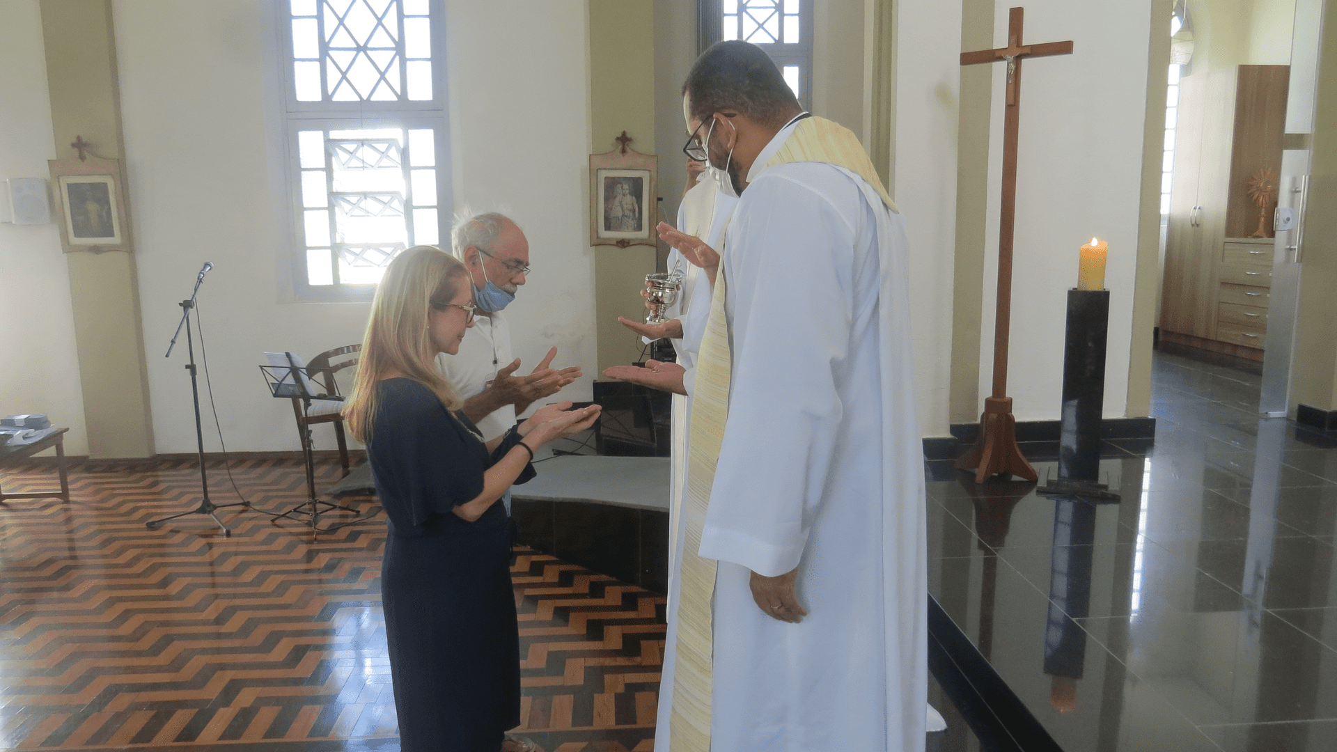 14 Retiro Nacional - Florianópolis - SC : Missa de encerramento e envio - comemoração dos 35 de casamento de Cristina e Omar.