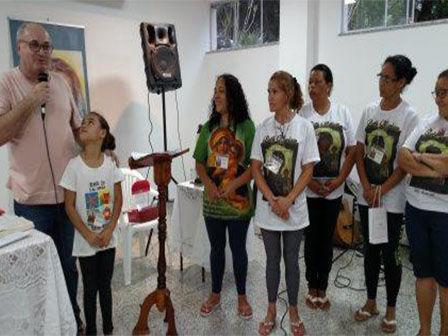 Retiro do Abraço - Brasília: Segundo dia - As Capelinhas e os Grupos de Oração - Cesar