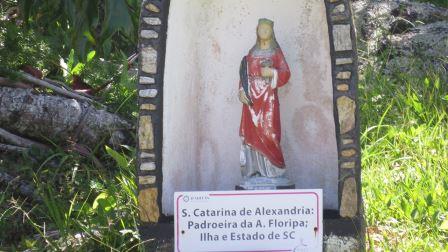 Encontro Anual da Comissão Organizadora em Florianópolis - SC, de 13 a 16/02/2020 : 213-02-2020 - oração do terço aos pés de Nossa Senhora de Fátima - passando pelo caminho